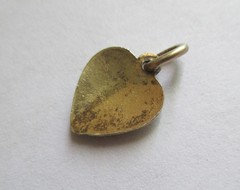 1/2in SMALL VINTAGE STERLING SILVER ENAMEL ROSE FLOWER HEART CHARM Gold Wash