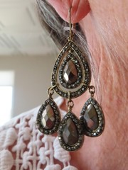 Vintage AVON “Embellished Hematite Colored Chandelier Earrings” 2008 Pierced
