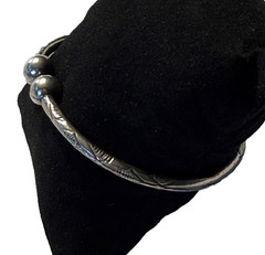 VINTAGE STERLING SILVER BANGLE WEST INDIES ISLAND BALL CUFF BRACELET 22g