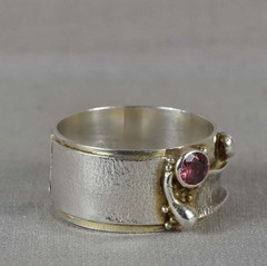 Vintage sterling silver RING pink garnet Size 8.25