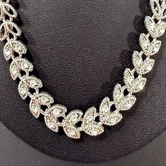 Rhinestone Leaf Link Necklace Women Silver Tone Elegant Vintage Style Jewelry