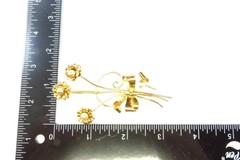 Coro Gold Gilded Vintage Triple Flower Brooch Faux Pearl Large 3 1/8″ x 1 5/8″