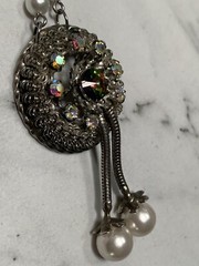VINTAGE silver tone CRYSTAL AB rhinestone DROP NECKLACE chain SPARKLY Faux pearl