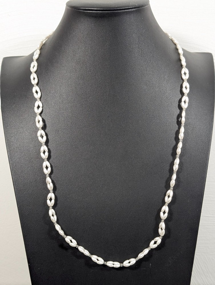 Vintage Retro White Faux Pearl Oval Bead Woven Style Necklace 26 in