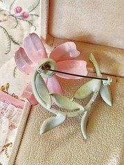Large Vintage LISNER Enamel Tiger Lily Flower Brooch 1950’s Designer Signed