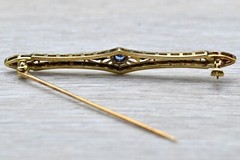 Signed Krementz 14K Gold and Platinum Topped Filigree Bar Brooch set