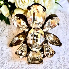 Eisenberg Original Vintage Fur Clip Rhinestone Brooch As Is