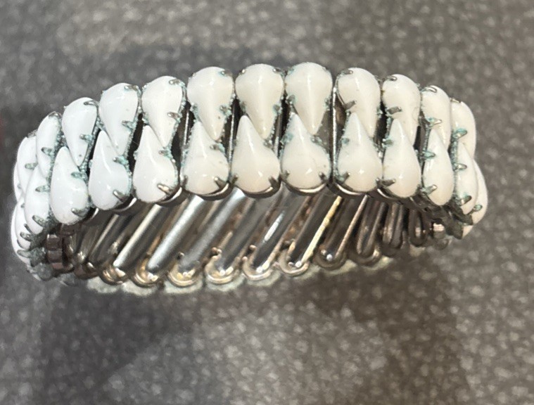 Vintage Silver Tone White Rhinestone Expandable Bracelet