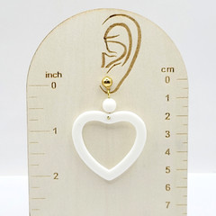 White Heart Open Center Bead Drop Dangle w Ball Stud Gold Tone Vintage Earrings