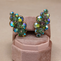 Vintage Gold AB Green Art Glass Rhinestone Leaf Shape Clip-On Earrings