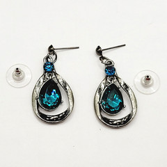 Blue Glass Water Droplet Drop Dangle Silver Tone Sparkly Fancy Pierced Earrings