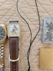 jewelry lot . Very Good Wearable Condition .
