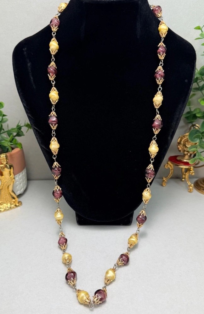 Stunning Amethyst Glass & Baroque Imitation Pearl Necklace Gold Tone 31”