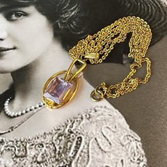 Vtg Lavender Glass Pendant Necklace – Gold Tone 18” -Thumbless Clasp 1950s-1960s