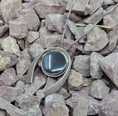 Vintage MCM Style Sterling Silver Flush Black Onyx Necklace Pendant On 20″ Chain