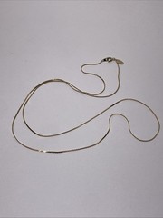 Vintage Medici Gold Tone 30” Serpentine Gold Tone Chain Necklace.