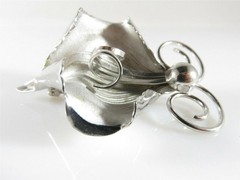 Bond Boyd Brushed & Polished Sterling Silver Orchid Brooch 2 1/8″ x 1 1/2″