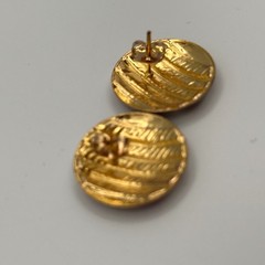 Vintage Red Cream Enamel Striped Gold Tone Round Stud Button Earrings Nautical