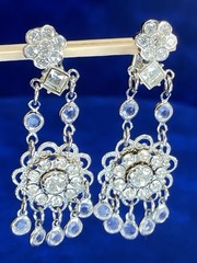 Vtg Silvertone Rhinestone Chandelier Flower Dangle Drop Clip On Estate Earrings
