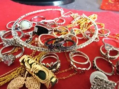 44-Piece Estate Jewelry Collection – Mixed Fashion Jewelry – Rings, Necklaces