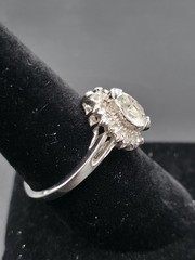 Vintage Silver Toned CZ Cocktail Starburst Ring – Size 8.5