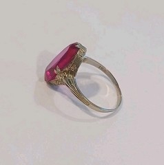 Vtg/antique 18k White Gold Large Pink Stone Size 6 Art Deco Excellent Condition