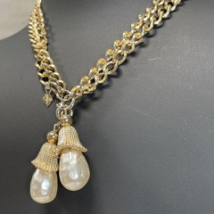 Vintage Sarah Coventry Fashion Parade Gold Tone Chain Faux Pearl Tassel Necklace
