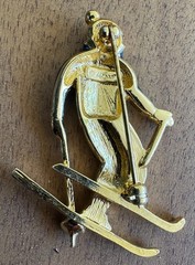 VTG Monet Gold Tone and Enamel Winter Skier Ski Pin Brooch