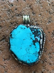 Vtg Lg Irregular Turquoise Pendant In Silvertone Setting