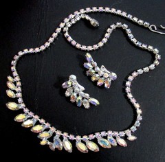 VTG EXQUISITE B DAVID AB RHINESTONE NECKLACE CLIP EARRINGS Prong Set 60s EXC