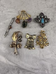 Vintage Brooch Lot Stones Avon Tree Gold Tone