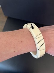 bangle bracelet Vintage Off White With Black Splatter Pattern Round