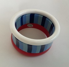 Vintage Lot 3 Chunky Bangles Red White Blue Stripes Lucite Plastic Mix Retro