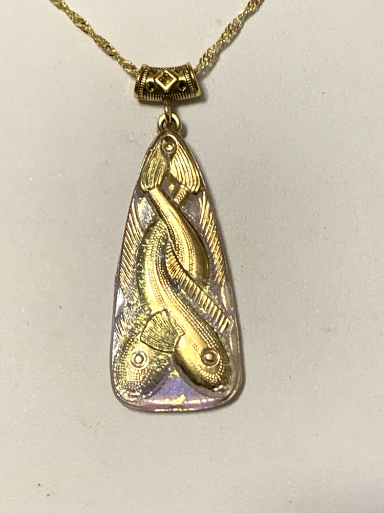 LAST ONE*RARE-ANT.EGYPT REVIVAL GOLD AURORA CZECH GLASS FISH TRIANGLE NECKLACE.g