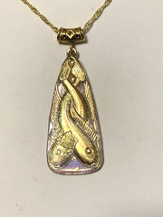 LAST ONE*RARE-ANT.EGYPT REVIVAL GOLD AURORA CZECH GLASS FISH TRIANGLE NECKLACE.g