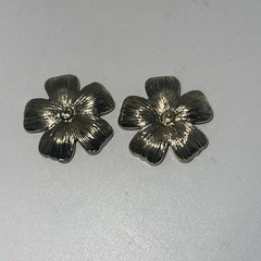 Flower Earrings Barbie Pale Pink Rhinestone Gold Soft Girl Cottage Retro Vintage