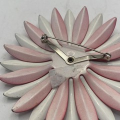 Vintage Enamel Flower Brooch Pin Red White Blue Patriotic Daisy 2.5 In Jewelry
