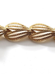 VTG Monet Openwork Teardrop Shape Link Gold Tone Bracelet Safety Chain Free Ship