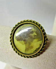 Antique Victorian Mourning Brooch Memorial Frame Photo Pin C-Clasp Elegant Lady