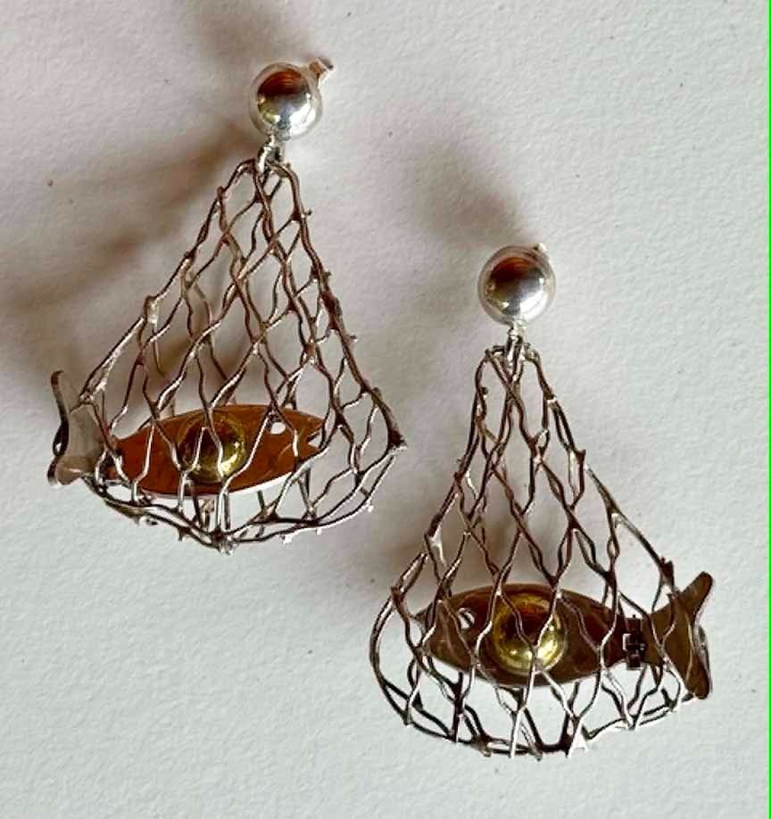 Vintage Large Sterling .925 CARSI Fish Jointed Articulated Tail in Fishing Net