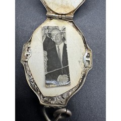 Vintage Ornate Floral Art Deco Oval Locket Pendant Silver Tone 26.7mmx41.4mm