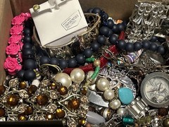 HUGE 5 + Lbs Jewelry WEARABLE Lot Tangled Unsearched VINTAGE ESTATE TREASURE