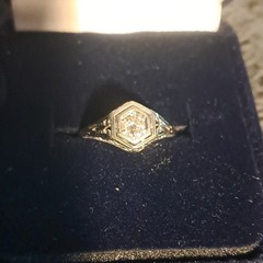 Vintage Style Filigree Hexagon Ring, white gold, Round White/Colorless Stone