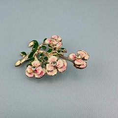 Vintage Enamel Rhinestone Trembler Flower Brooch Pin Pink Green Gold Tone Jiggle