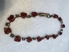 Vintage Bracelet with Deep Resin RoseFlowers and the rhinestone