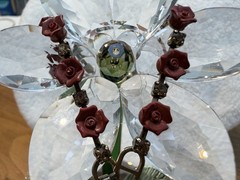 Vintage Bracelet with Deep Resin RoseFlowers and the rhinestone