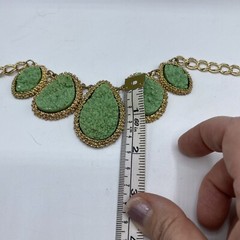 Vtg Green Faux Jade Collar Necklace Gold Tone 18” Lobster Clasp Statement Piece