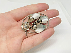 Signed Hobe Sterling Silver 1940’s Floral Cala Lily Brooch Pin