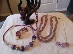vintage & costume pretty purple themed jewlery lot necklace bracelet ring brooch
