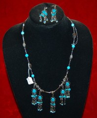 VINTAGE JEWELRY Necklace and Earrings Set Aquamarine Steel